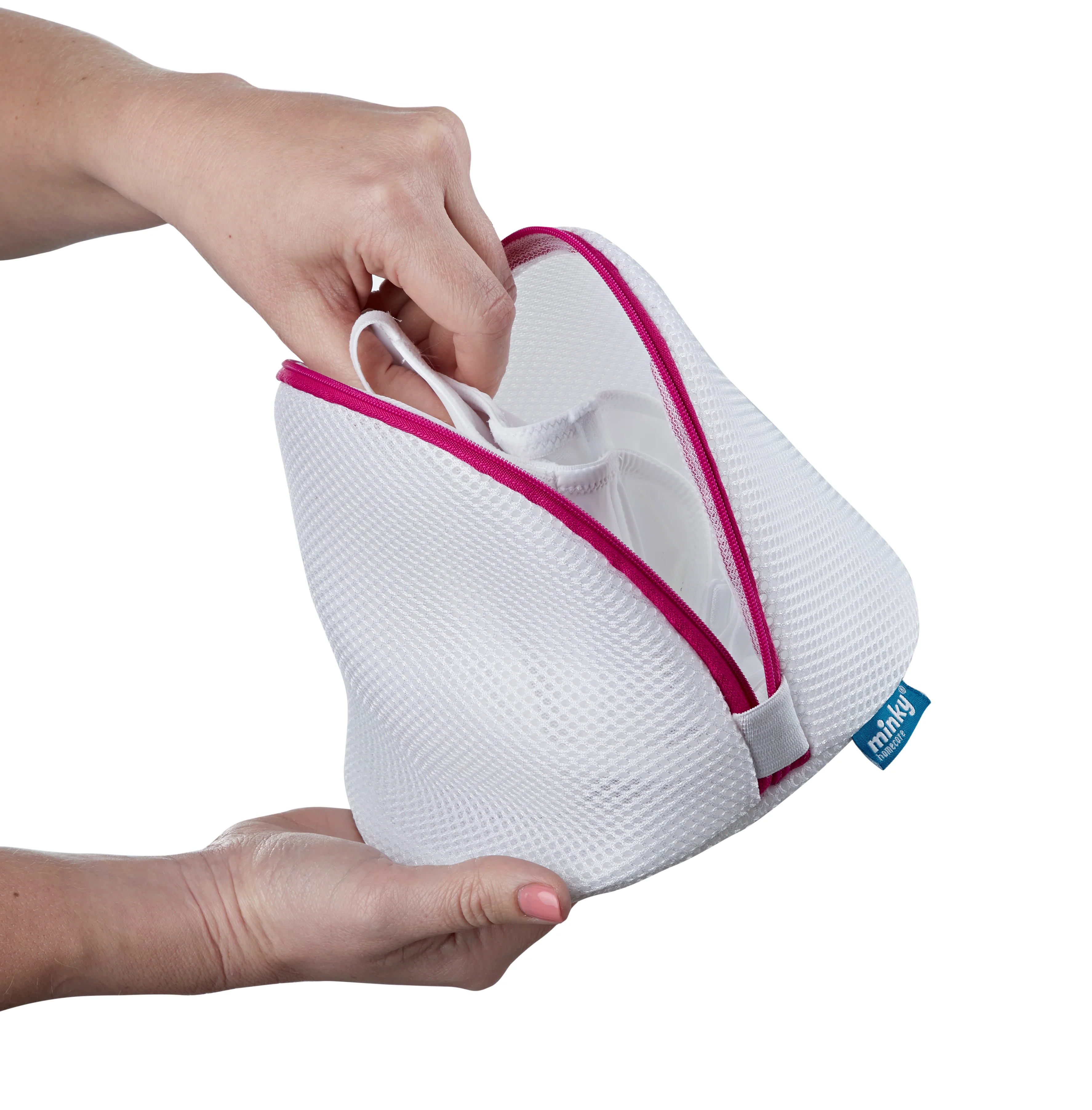 Minky Bra Wash Bag - Image 3