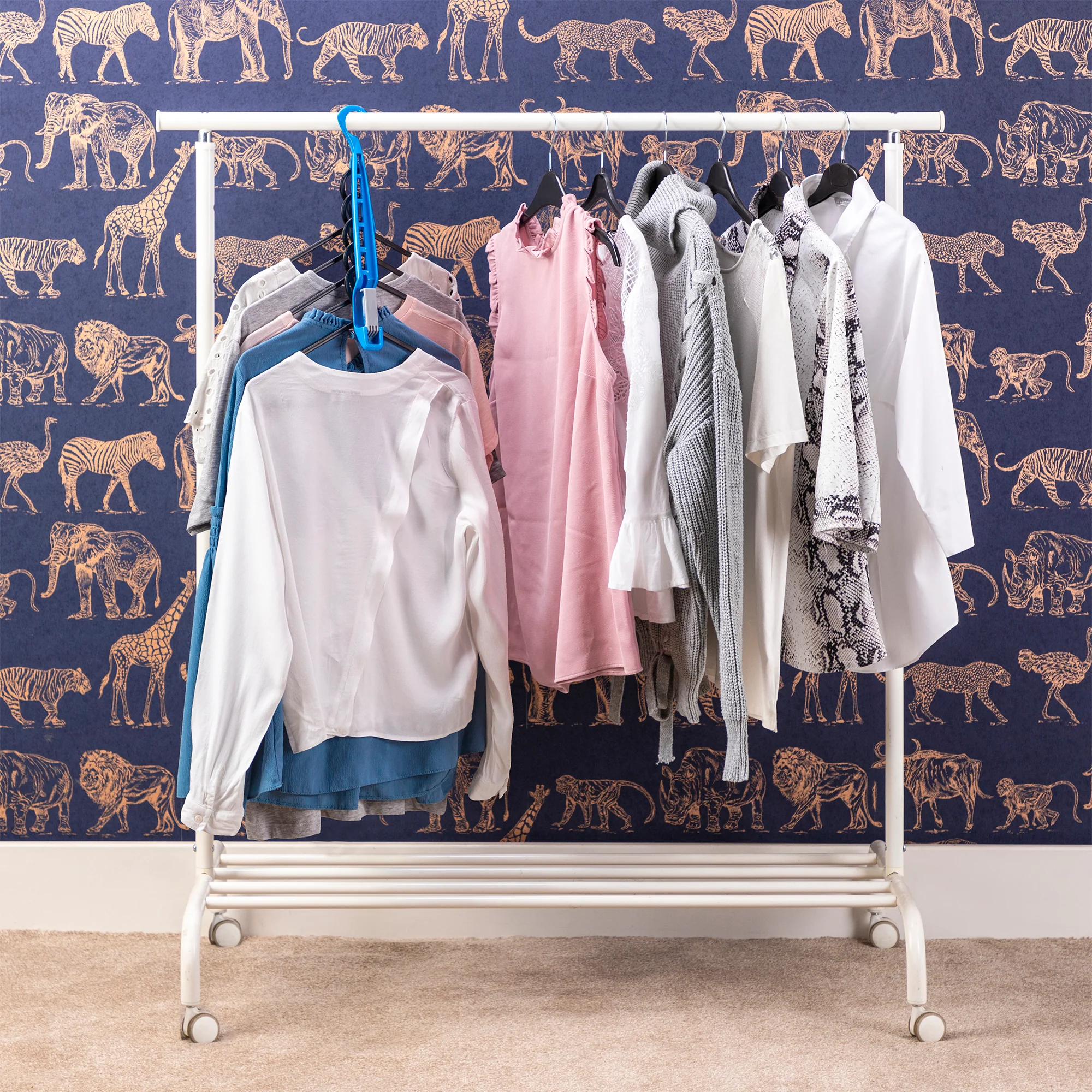 Minky Handy Hanger 2 Pack - Image 4