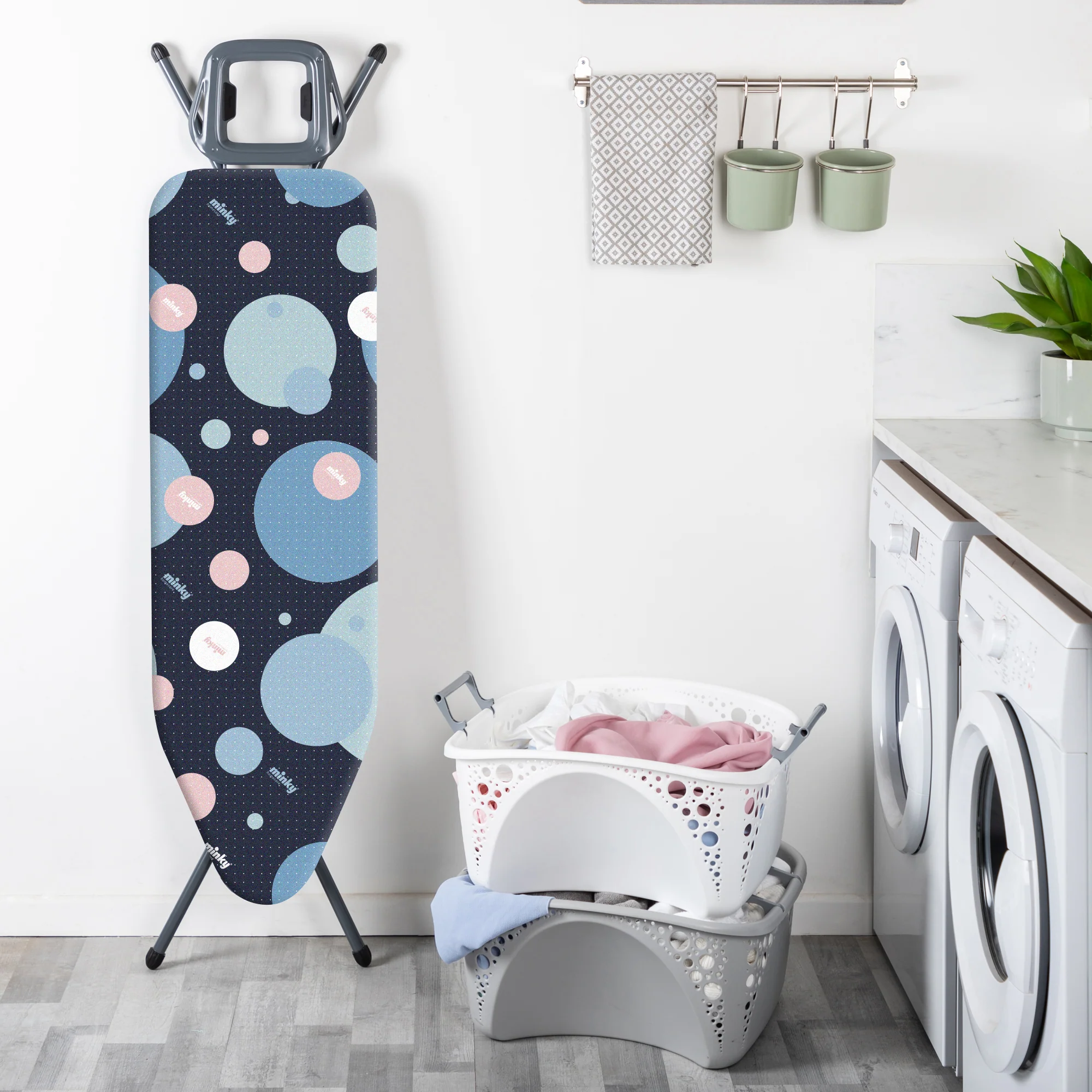 Minky Smartfit™ Ironing Board Cover 125 x 45 cm - Image 2