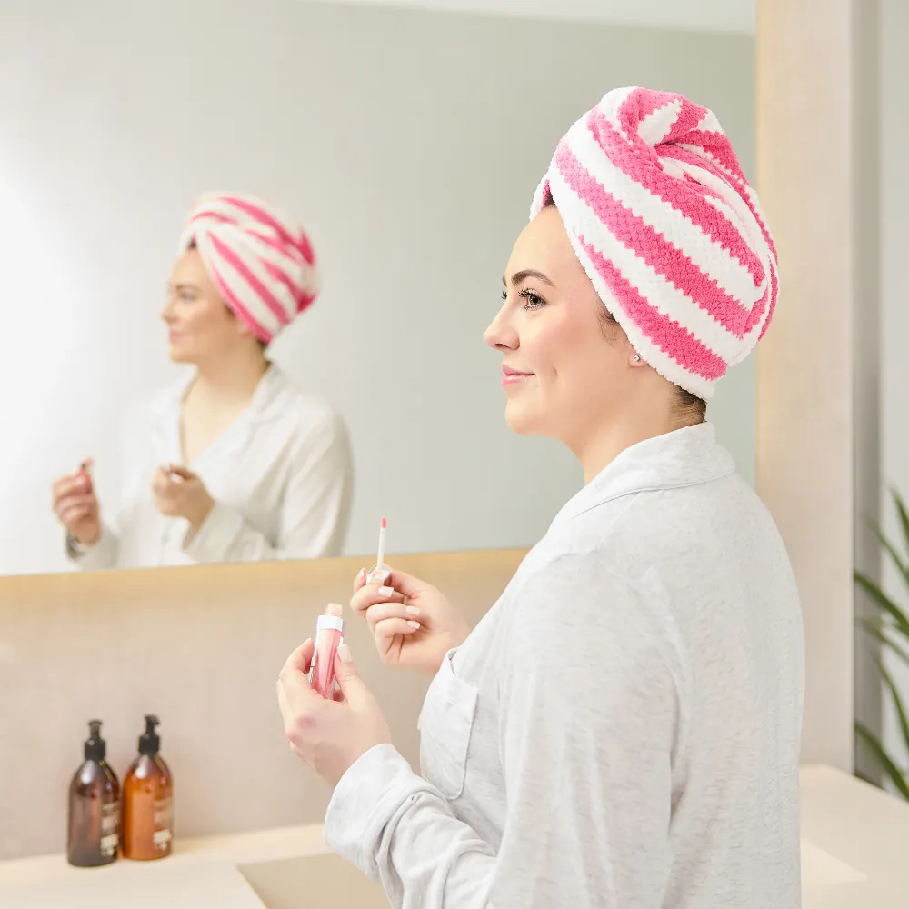 Minky Soak Up & Unwind Pamper Box - Image 3
