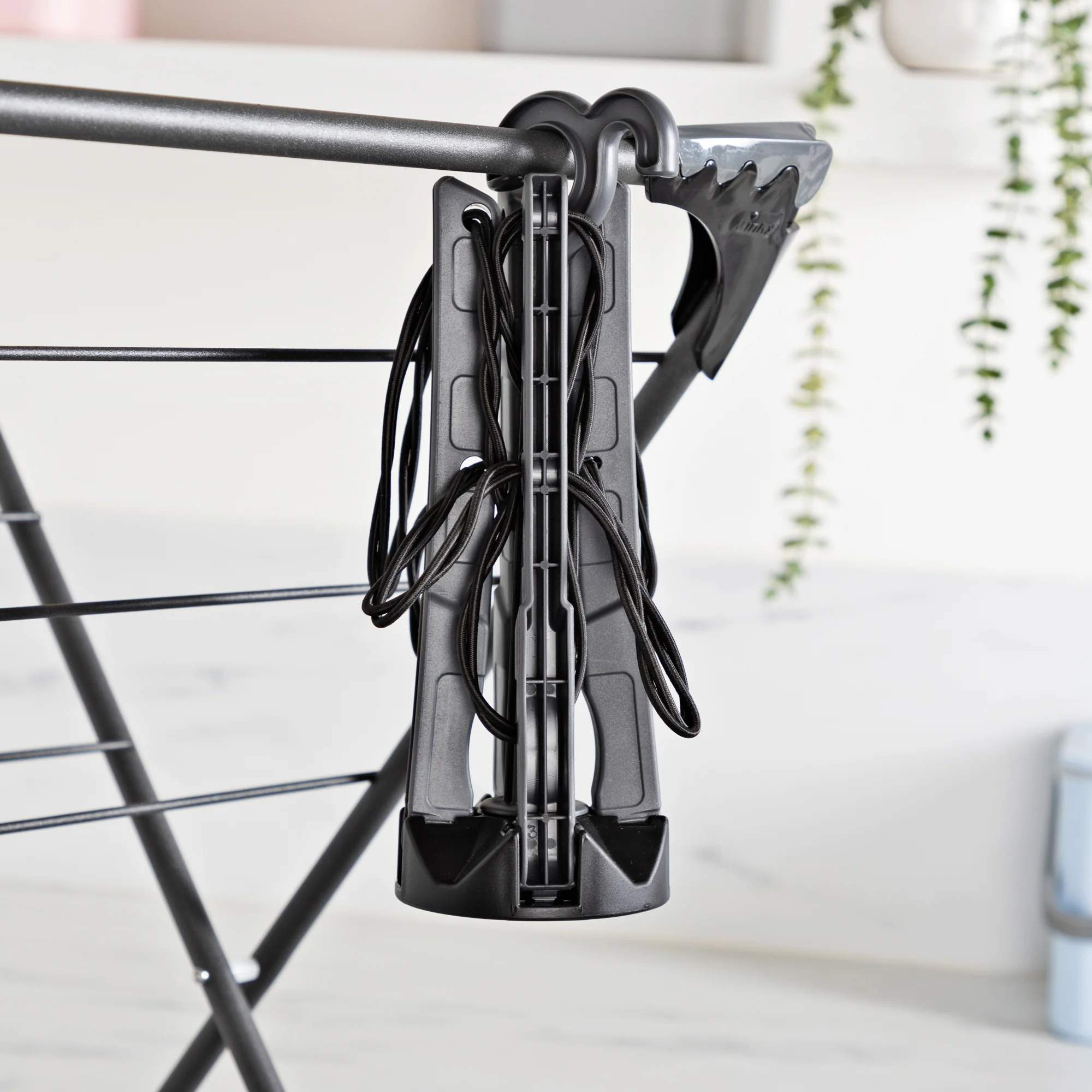 Minky sureGRIP® Folding Dryer - Image 3