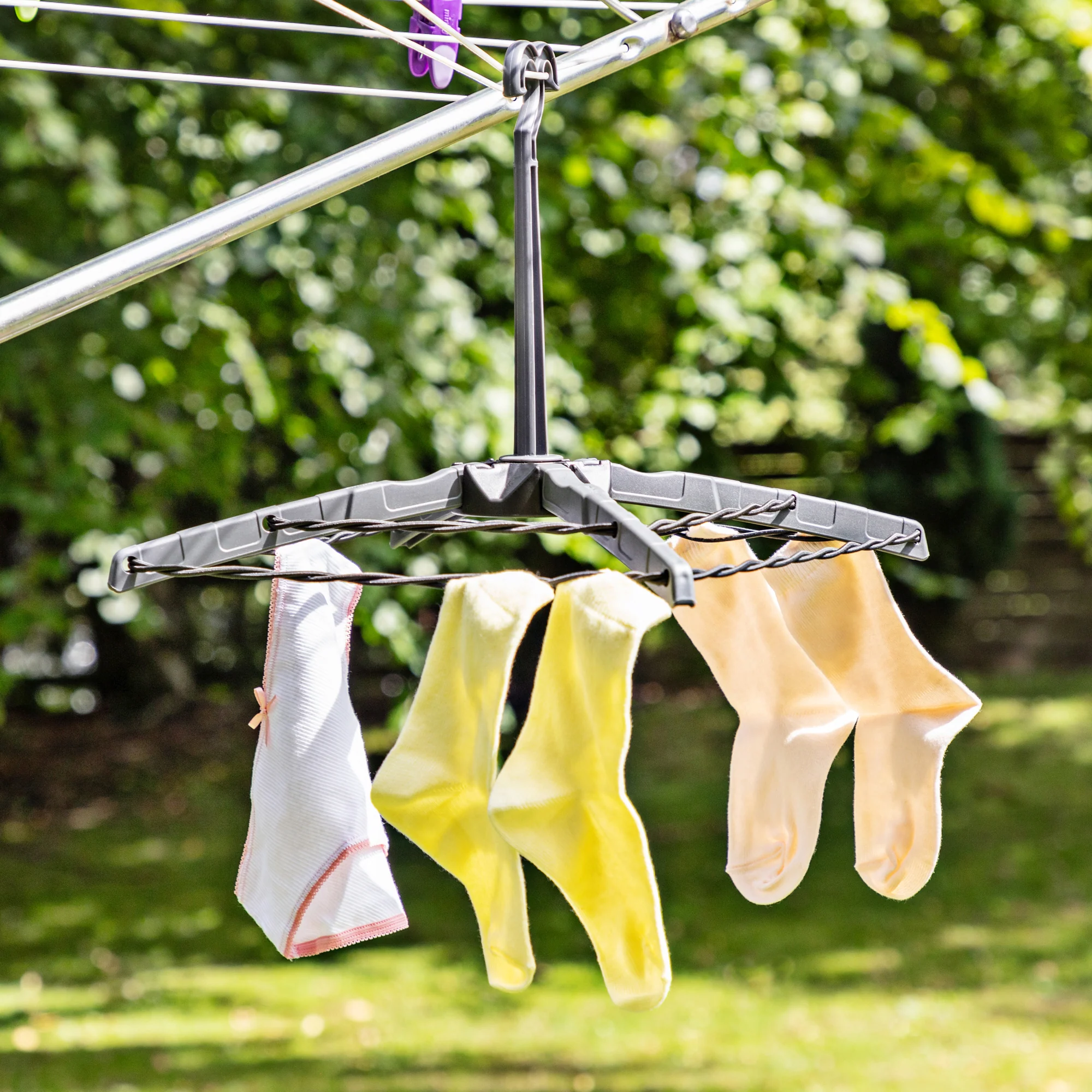 Minky sureGRIP® Folding Dryer - Image 4
